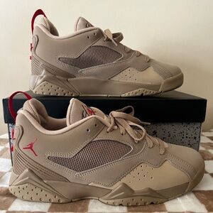 Jordan Air Jordan MVP 92 Sneakers Desert Camo/Fire Red HQ3950 200 Men’s 10 BNIB